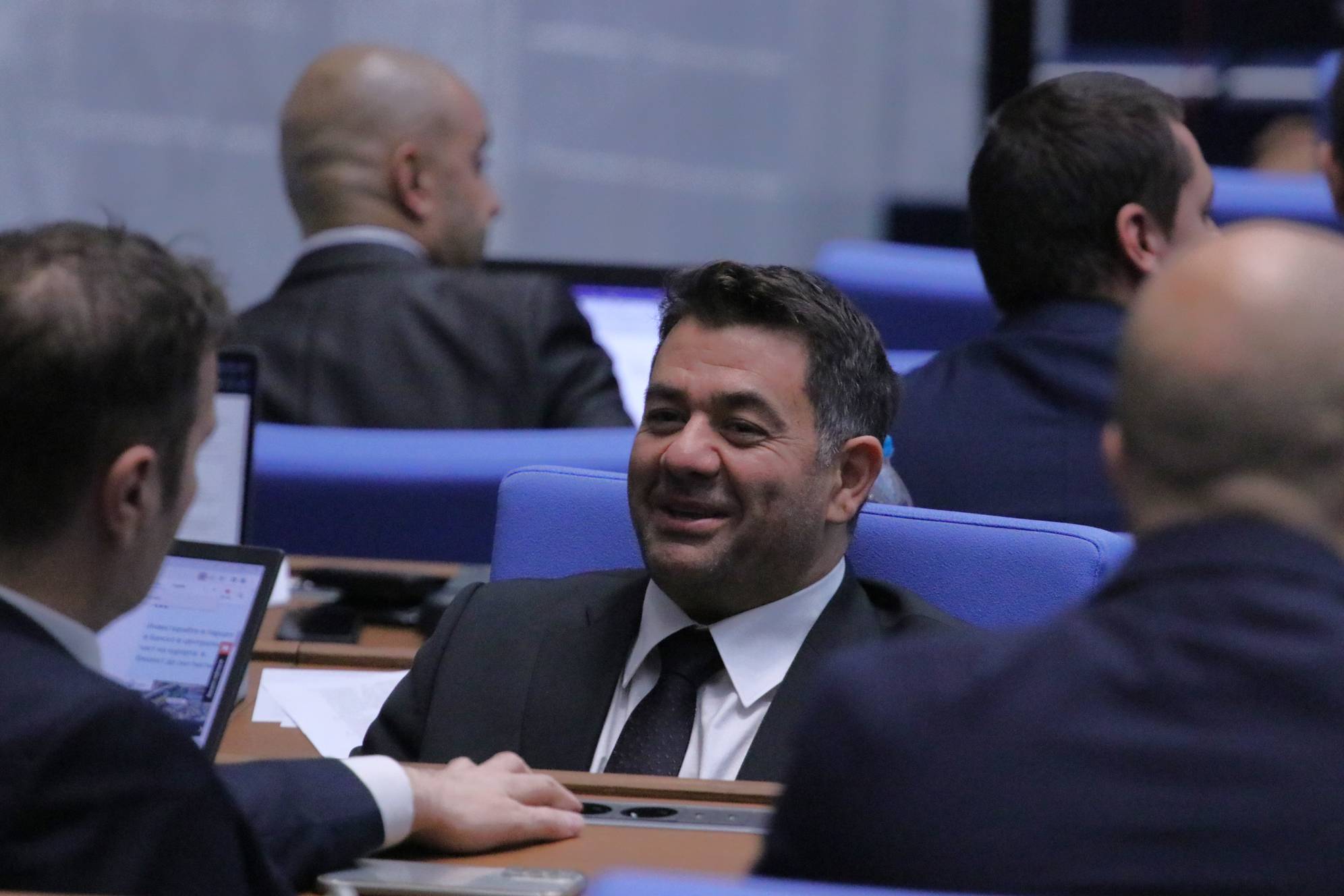  Иво Русчев, Възраждане 